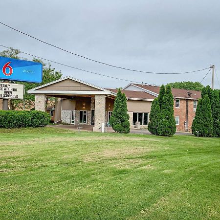 Motel 6 Rockford, Il 외부 사진