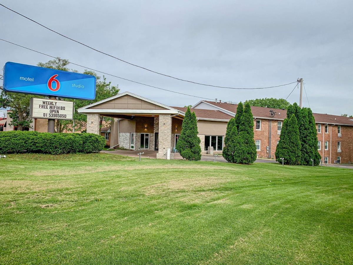 Motel 6 Rockford, Il 외부 사진